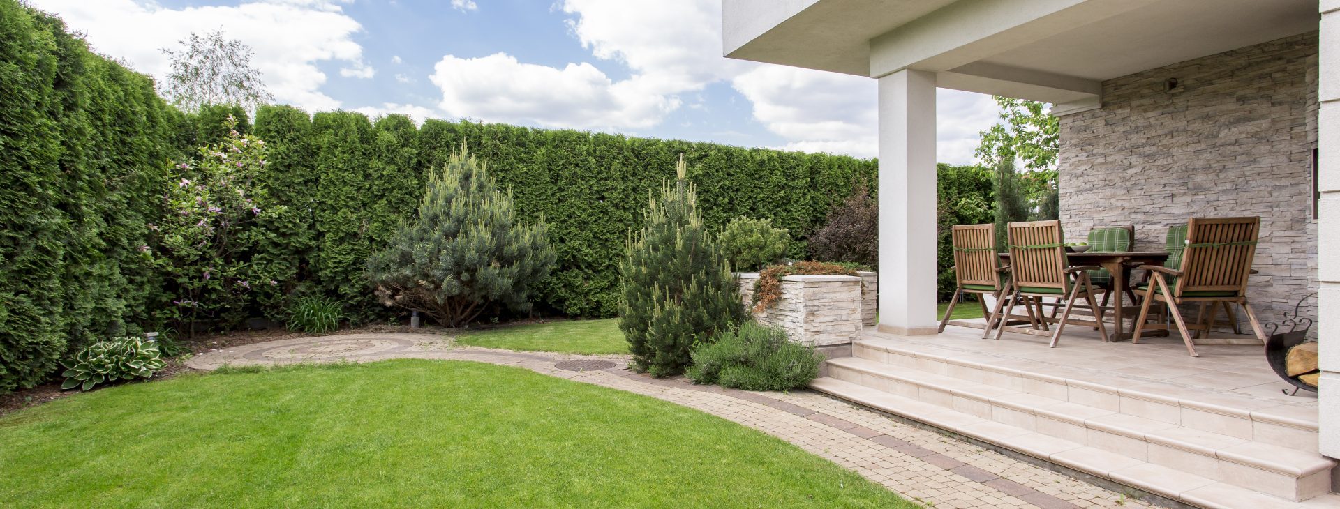 Your lawn and landscape
the way that it should look